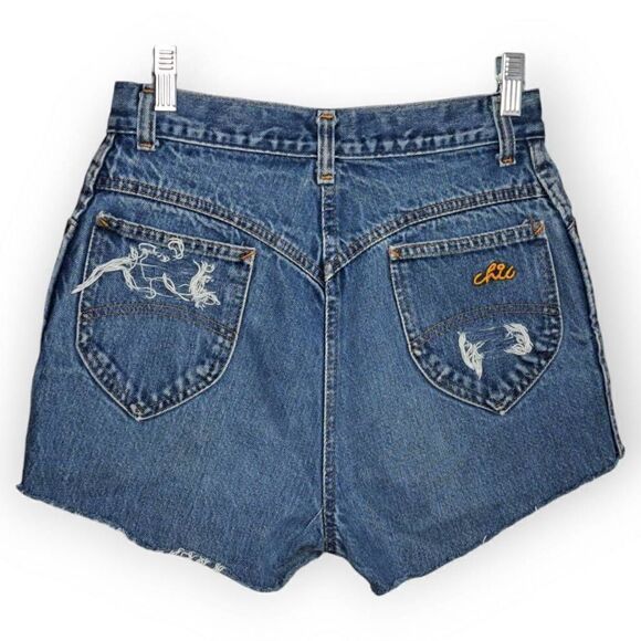 Chic Vintage 80s Custom Distressed Denim Shorts - Picture 3 of 6